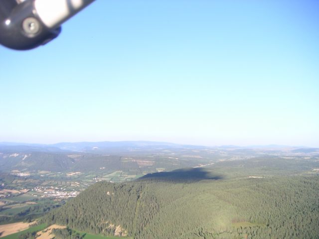 images 011.jpg